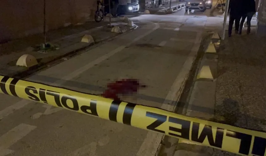 Eskişehir Üniversite Caddesi'nde Kan Aktı! Lokanta Çıkışında Pusu Kurdular!