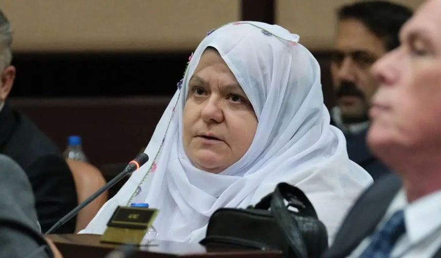 İYİ Parti Lideri Hedef Alınan Belediye Başkanı İçin Gidiyor!