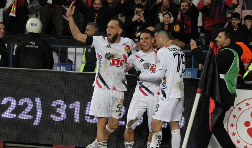 Şimşekler hücumda durdurulamıyor