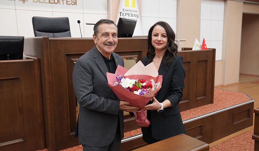 Tepebaşı Belediyesi’nde öğrencilerle yönetim üzerine keyifli buluşma