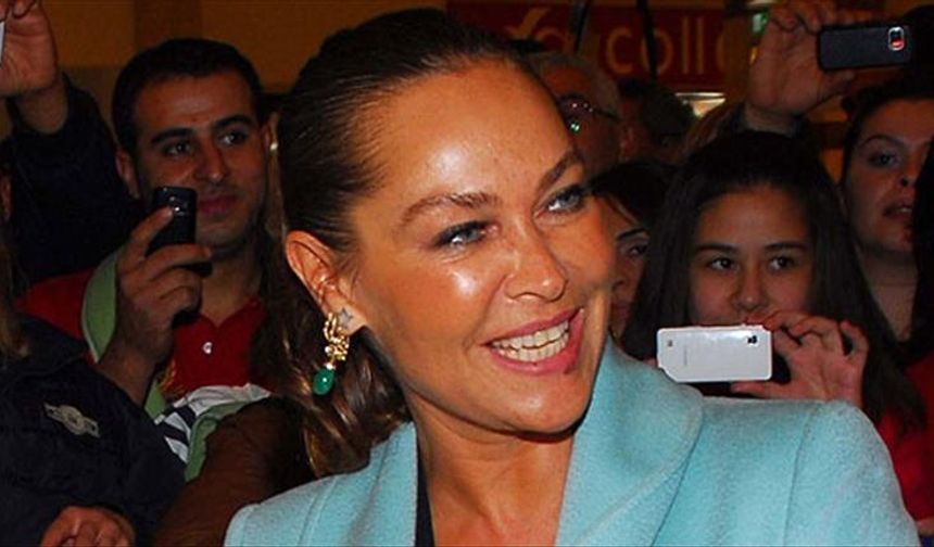 İsmail Saymaz ve Hülya Avşar Arasında "Dizi Sahnesi" Gerilimi