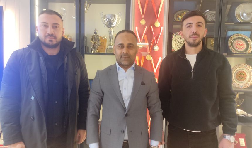 Nefer’den Gökhan Yıldırım’a ziyaret!