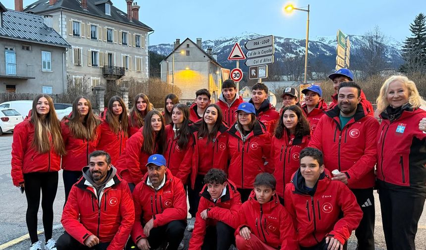Fransa’da Ay-Yıldız Rüzgarı! Eskişehirli Umay İnan’dan Madalya Gururu