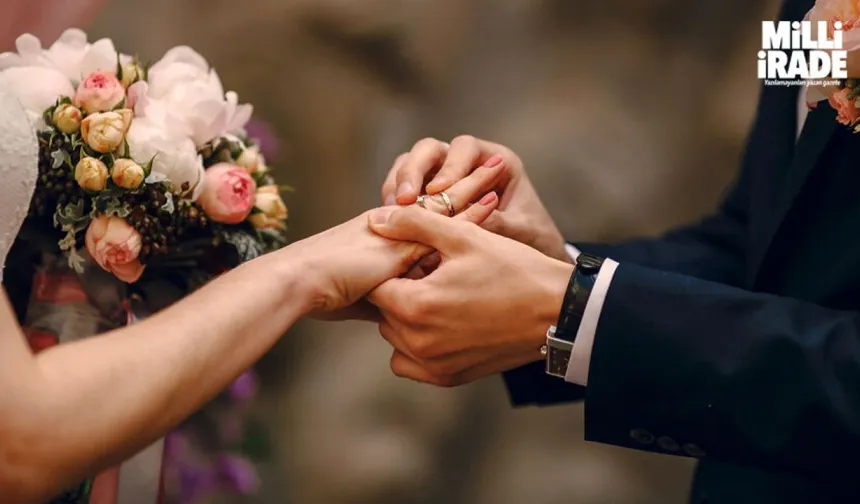 Eskişehirli Gençler "Önce Kariyer" mi Diyor? Evlenme Yaşında Ülke Ortalaması Belli Oldu!