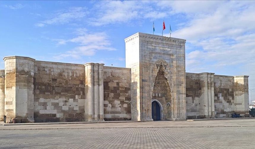 Sultanhanı Kervansarayı film ve dizi çekimlerine açıldı