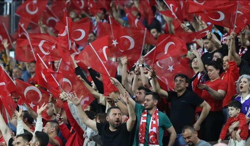 Sosyal Medyadan TFF’ye Çağrı: "Milli Maçı İstanbul’dan Alın, Anadolu’ya Verin!"