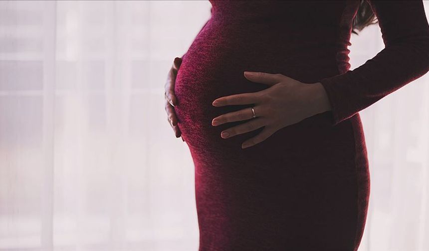 Müjde Geldi! Doğum İzni 24 Haftaya mı Çıktı? İşte Kanun Teklifinin Detayları