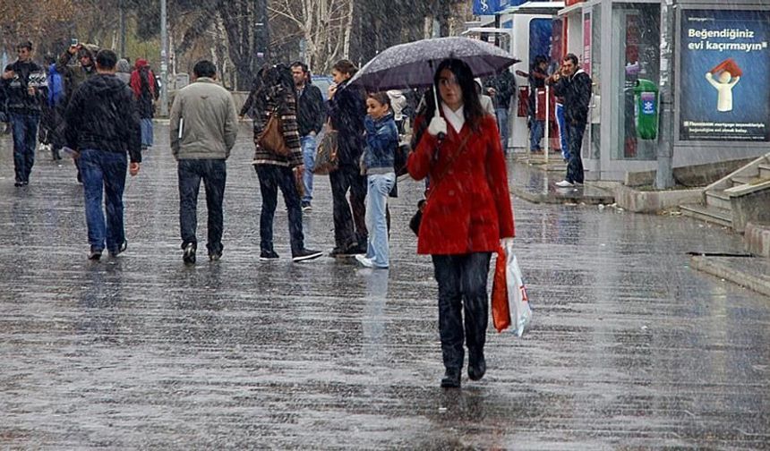 Eskişehir’e Kış Geri Dönüyor! Kar ve Sağanak Yağış İçin Saat Verildi