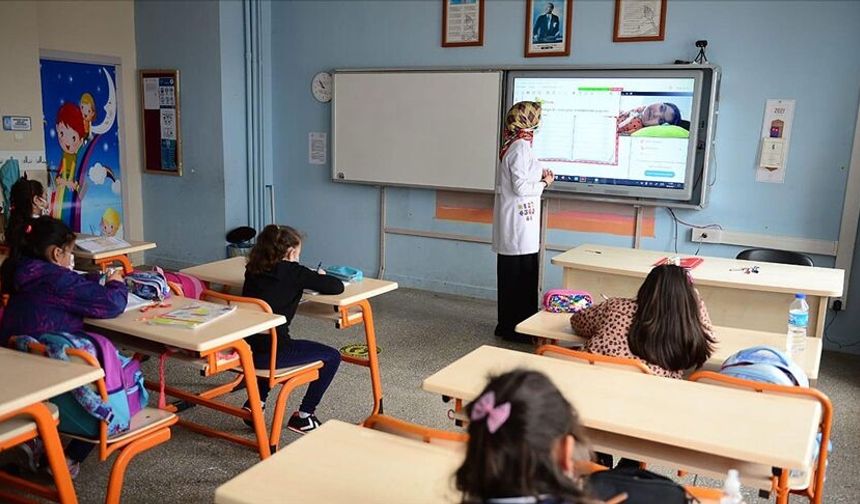 Yarın Tüm Türkiye’de İlk Ders: Milli Eğitim’den Dev Adım