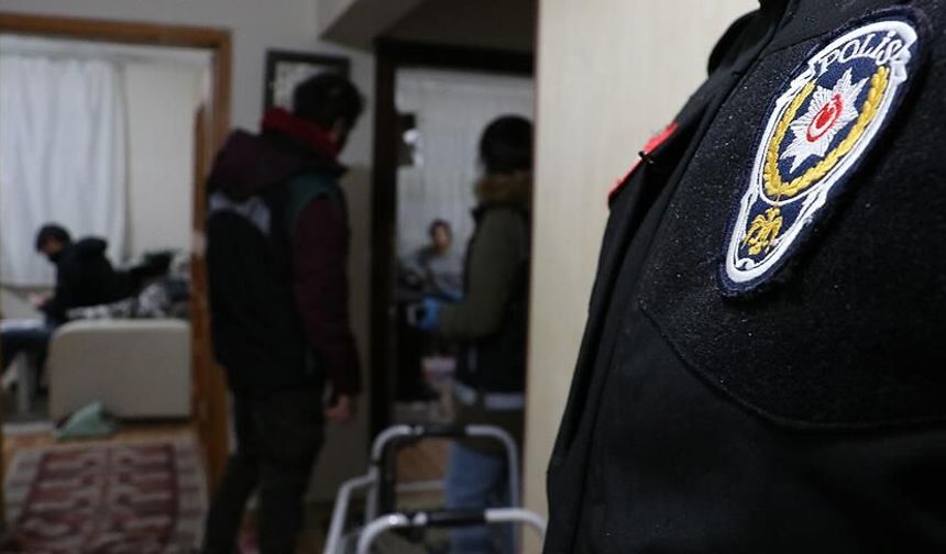 Eskişehir'de Jandarmadan Film Gibi Operasyon: Evi İmalathaneye Çevirmişler!