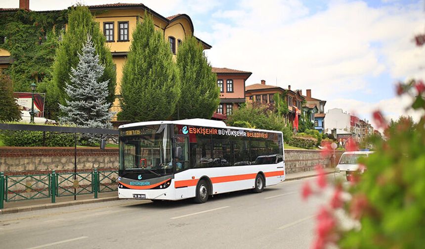 Eskişehir’de üç otobüs hattının güzergâhı değişiyor