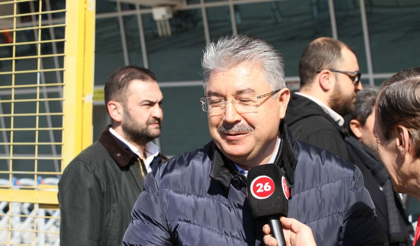 Vali Yılmaz Es-Es’i tribünde yalnız bırakmadı