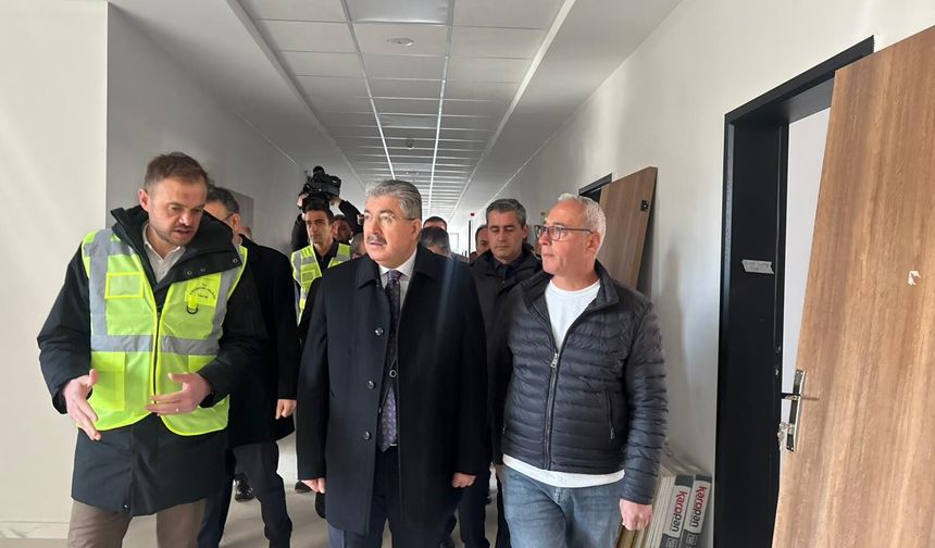 Vali Yılmaz Yeni Okulun Açılış Tarihini Açıkladı!