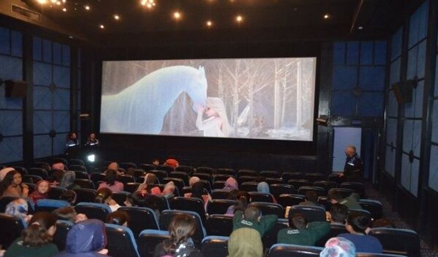 Eskişehirli Çocuklar Sinemaya Doyacak: 3 Gün Boyunca Tek Fiyat Uygulaması