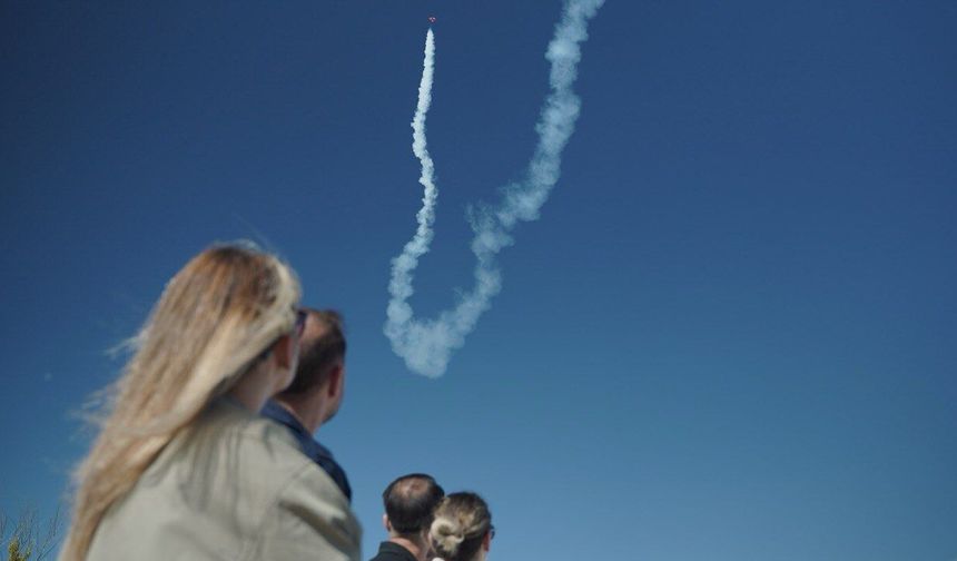 Kadın akrobasi pilotu Şener Dünya Pilotlar Günü’nde sahne aldı