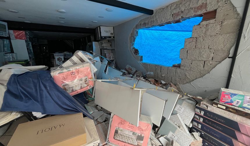 Eskişehir’de Yıkım Skandalı: Delinen Duvara ‘Brandalı’ Çözüm!