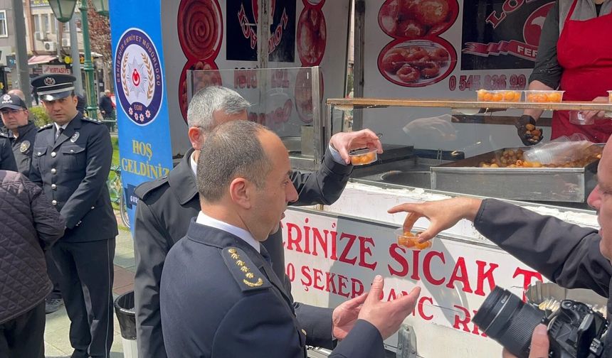 Eskişehir’de Anlamlı Buluşma: Şehitler İçin Mevlit Okutuldu, Lokma Dağıtıldı