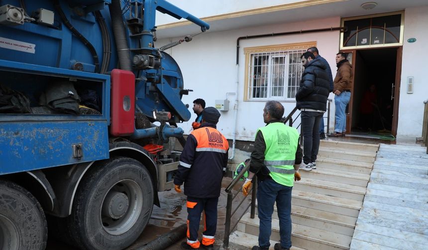 Mardin'de Selin Yaraları Sarılıyor: Ekipler 24 Saat Sahada