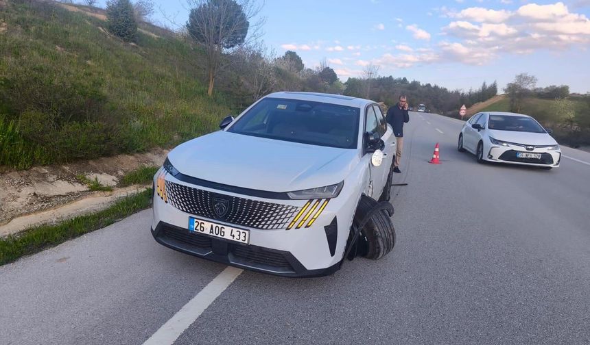 Bilecik’te otomobil kazasında bir kişi yaralandı