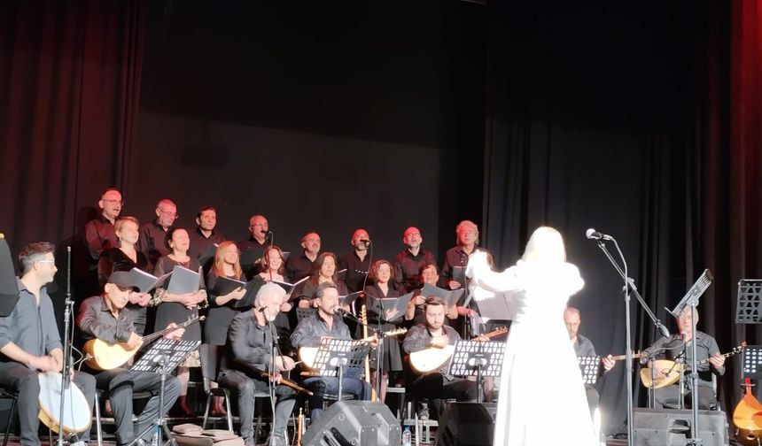 Eskişehir’de Türkü Rüzgârı