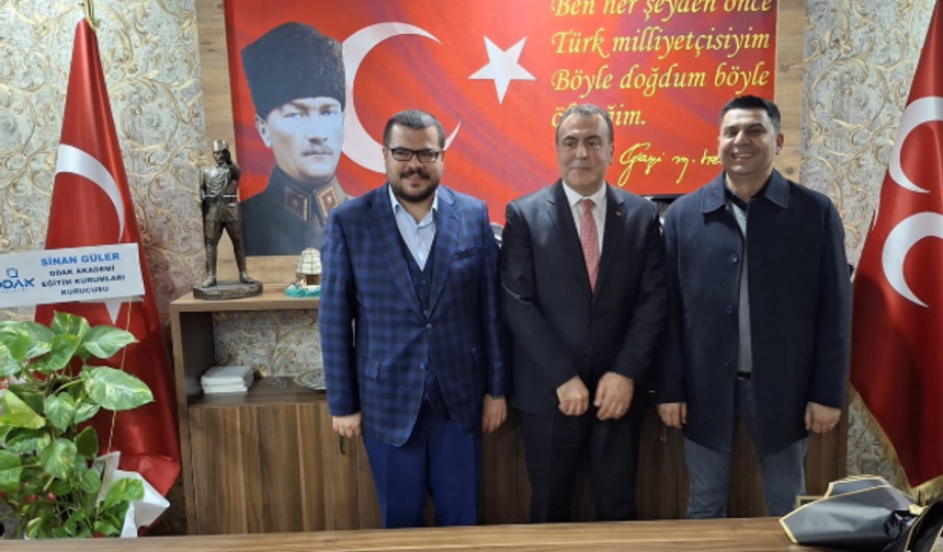 Emirdağlılar Vakfı, Sezer’i yeni görevinde kutladı