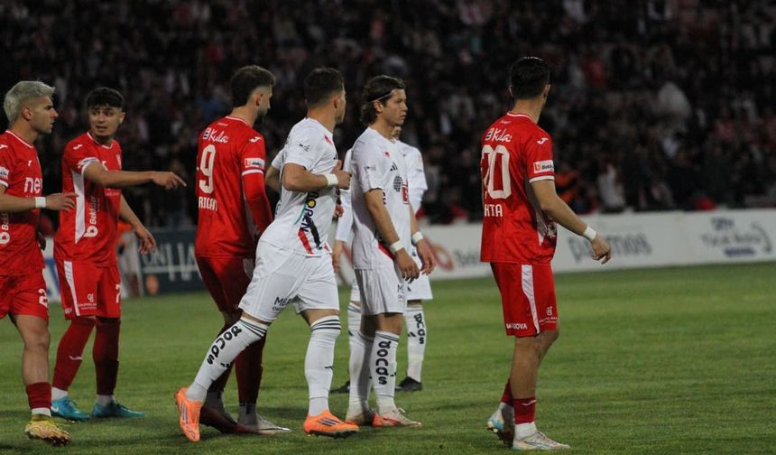 Eskişehirspor deplasmanda geriye düştü