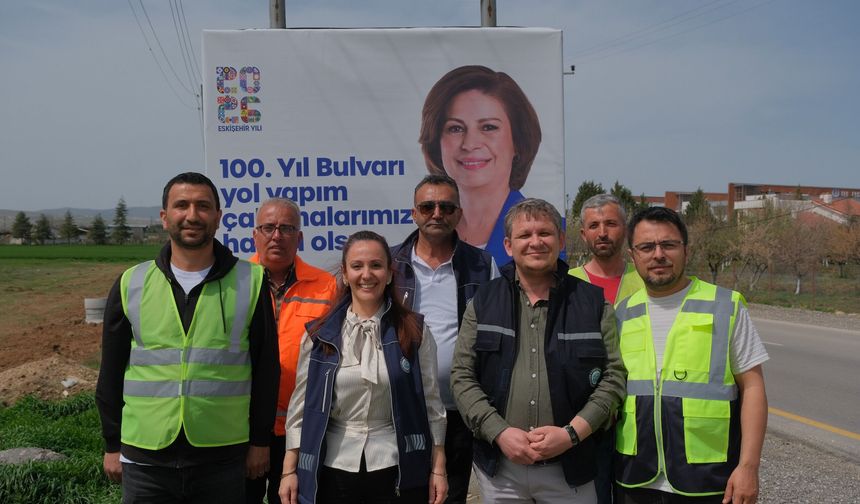 100. Yıl Bulvarı Yol Genişletme Çalışmaları Sürüyor