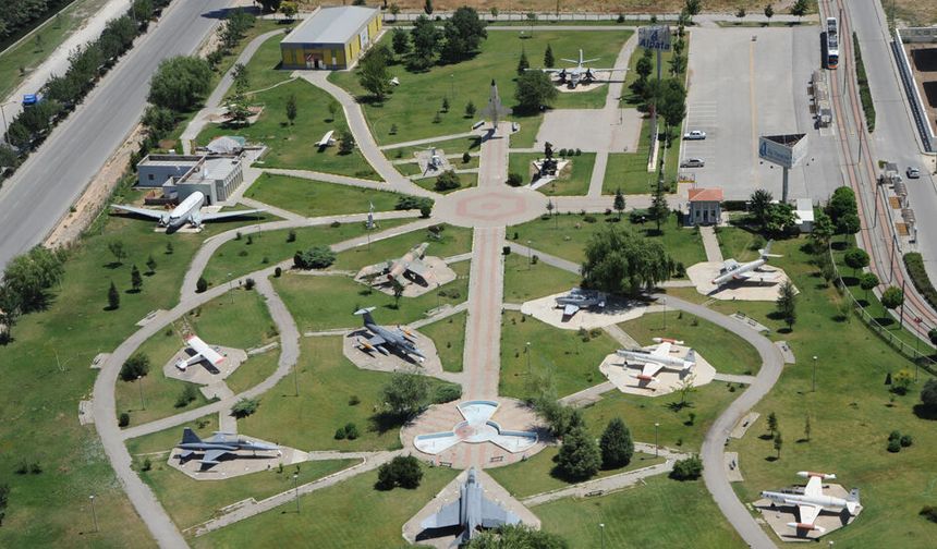 Vecihi Hürkuş Parkı Kurban Bayramı'nda Açık Mı?