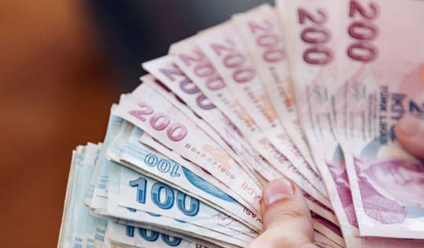 Emekliye Temmuzda Ek Zam Yok mu? SGK Uzmanı Kulisleri Hareketlendirdi
