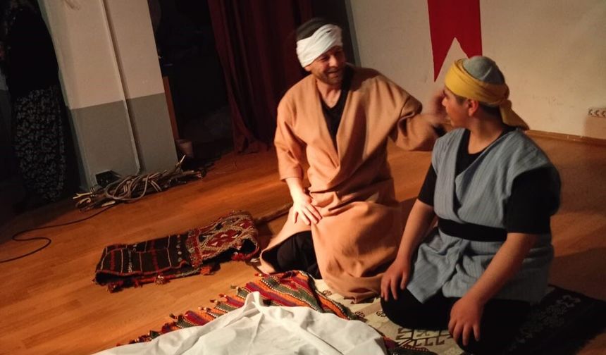 Eskişehir’de Tiyatro Rüzgarı Esti