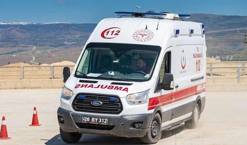 Hayat Kurtaran Sınav: Eskişehirli ATT’lerden Zorlu Parkurda Sürüş Mesaisi