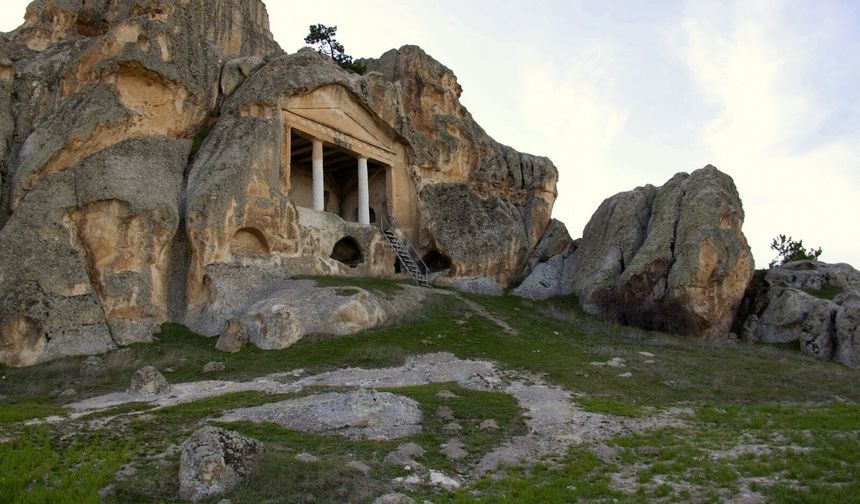 UNESCO Listesindeki Dev Miras: Yazılıkaya’da Tarihe Yolculuk