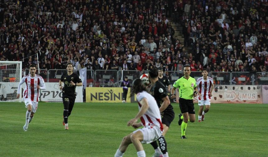 Es-Es umutlarını ikinci yarıya bıraktı!