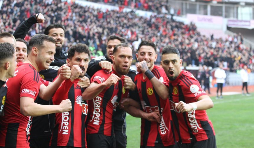 Eskişehirspor’da yükünü yıldız isimler çekti