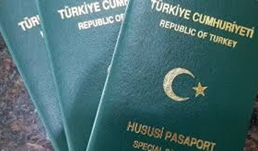 Özel Okul Öğretmenlerine Yeşil Pasaport Hakkı Meclis Gündeminde