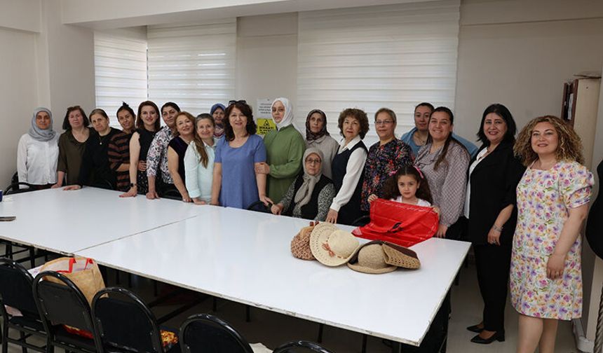 Odunpazarı'nda kursiyerlerden dikkat çeken Ddefile