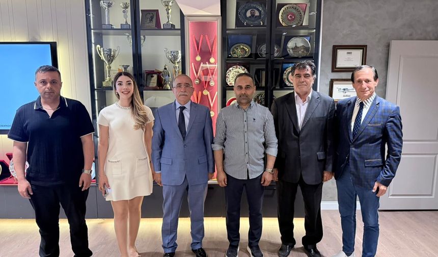 MHP Tepebaşı İlçe Teşkilatından Medya 26 Grup’a Anlamlı Ziyaret