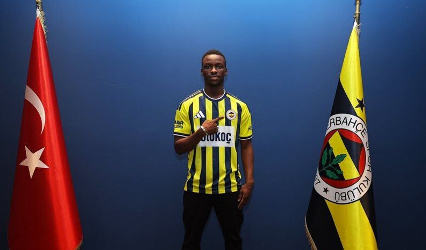 Fenerbahçe Genç Yıldızı Kadrosuna Kattı