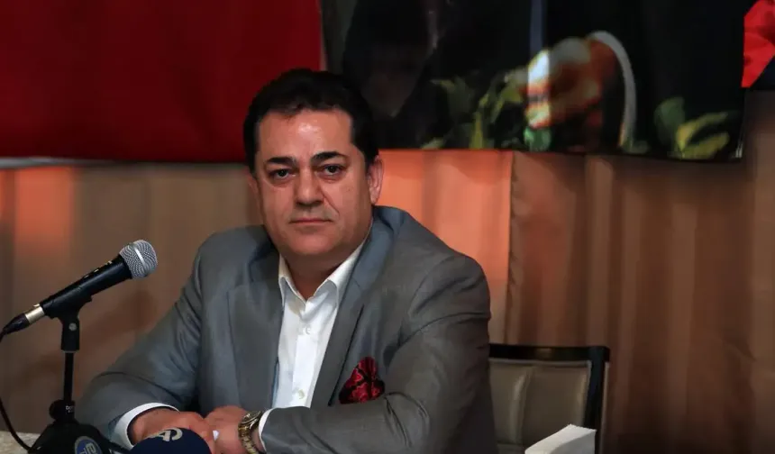 Halil Ünal Kimdir? Eskişehirspor'un Eski Başkanı Hakkında Merak Edilenler
