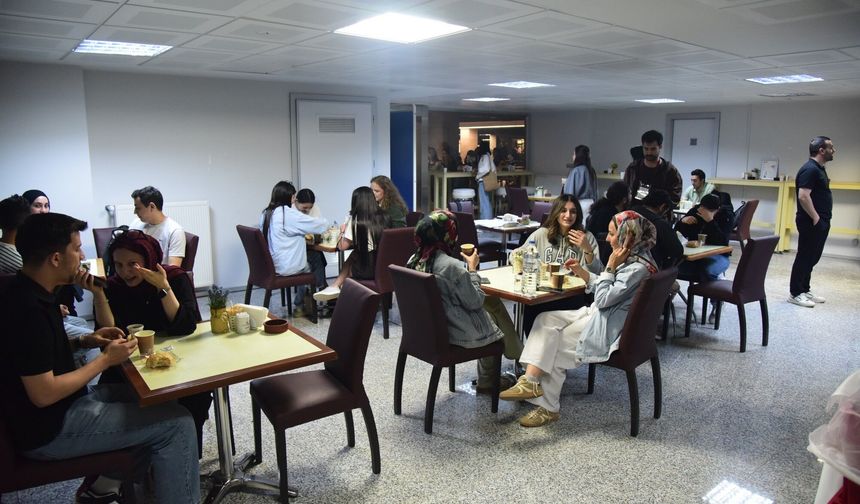 Anadolu Üniversitesi’nden Final Haftasında Öğrencilere Sıcak Destek
