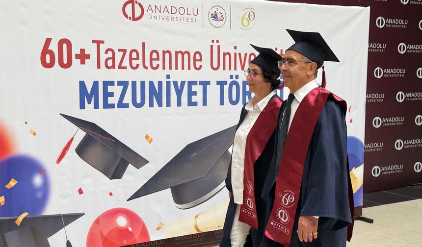 Tazelenme Üniversitesi’nde Mezuniyet Gururu