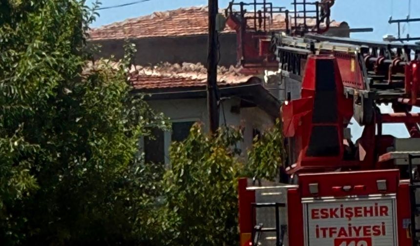 Çocuğun Ateşle Oyunu Evi Kül Etti