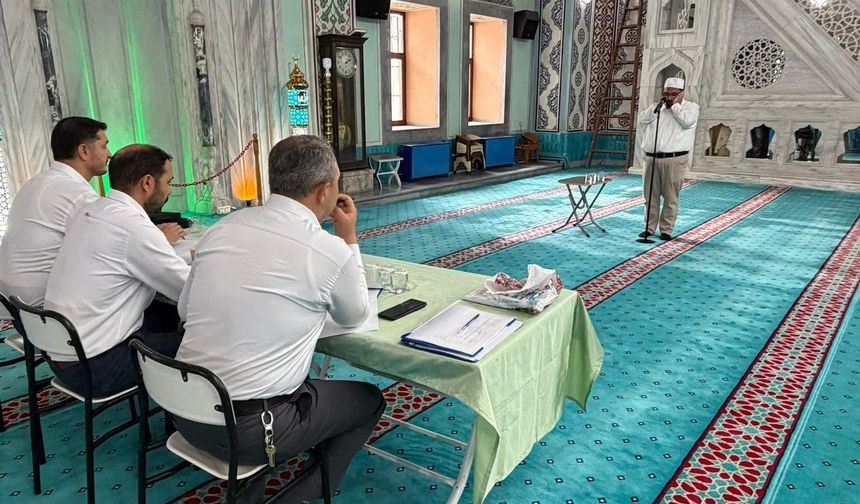 Odunpazarı Müftülüğünde Ezanı Güzel Okuma ve Etkili Hutbe Sunumu Yarışması Yapıldı