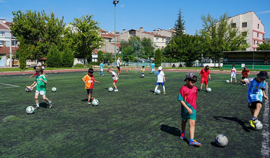 Eskişehir Büyükşehir Belediyesi yaz dönemi spor kayıtlarını açıyor