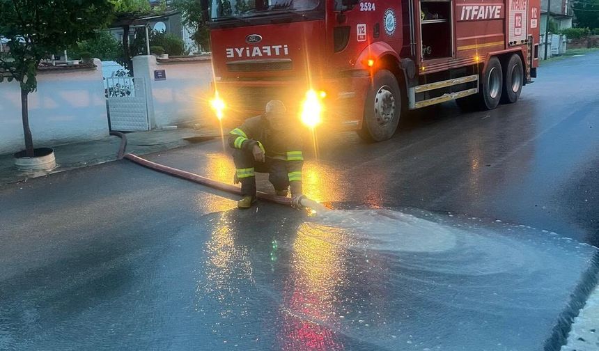 Çifteler ve Sivrihisar’ı Sağanak Vurdu: Büyükşehir Ekipleri Gece Boyunca Teyakkuzdaydı