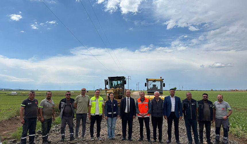 Seyitgazi'de Kırsal Ulaşım Altyapısına güçlü dokunuş