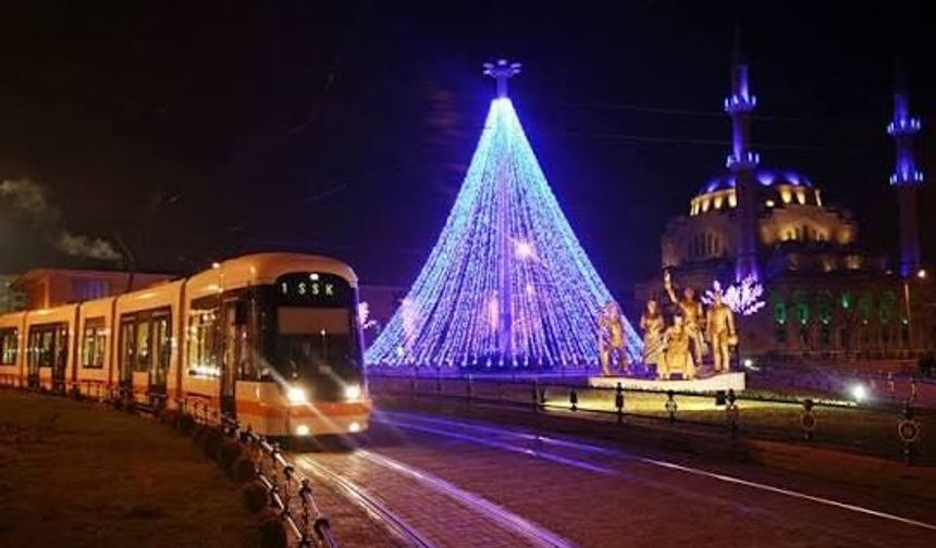 Eskişehir'de Gece Tramvay Seferleri İki Gece Durdurulacak!