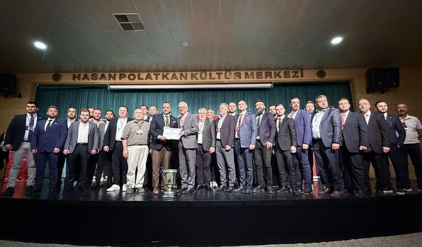 Camiada bekleyiş sürüyor!