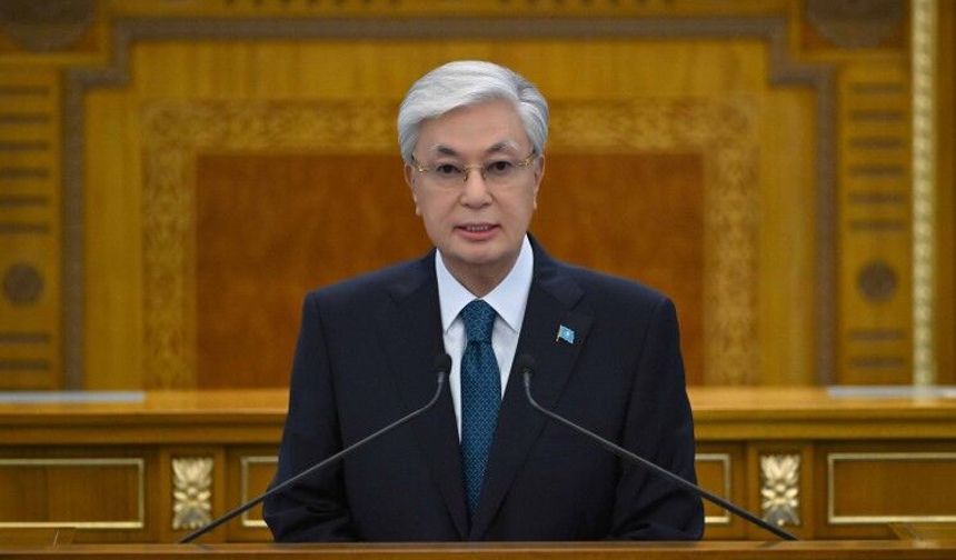 Tokayev ilan etti: Kazakistan'da yeni anayasa dönemi başladı