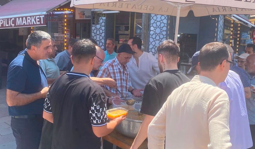 Odunpazarı’nda Aşure İkramı